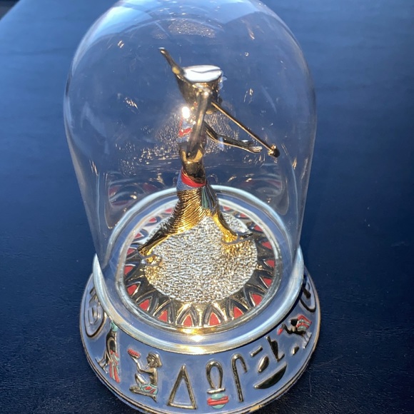 Egyptian Collectible Glass Globe - Picture 2 of 5